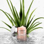 clinique moisture surge auto replenishing hydrator 50ml